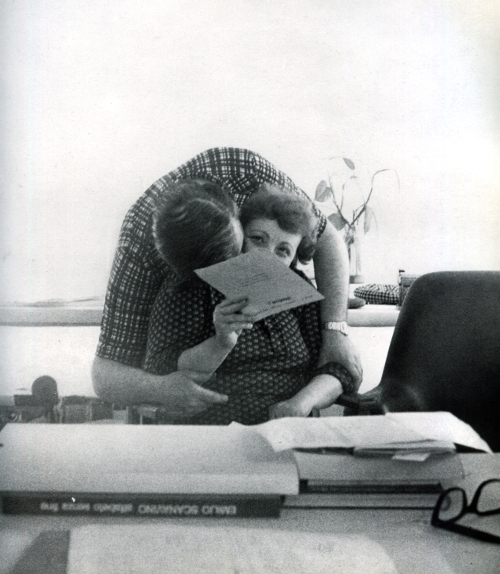 Emilio e Giorgina Scanavino nello studio di Calice Ligure 1976 fotografia di Nino Lo Duca